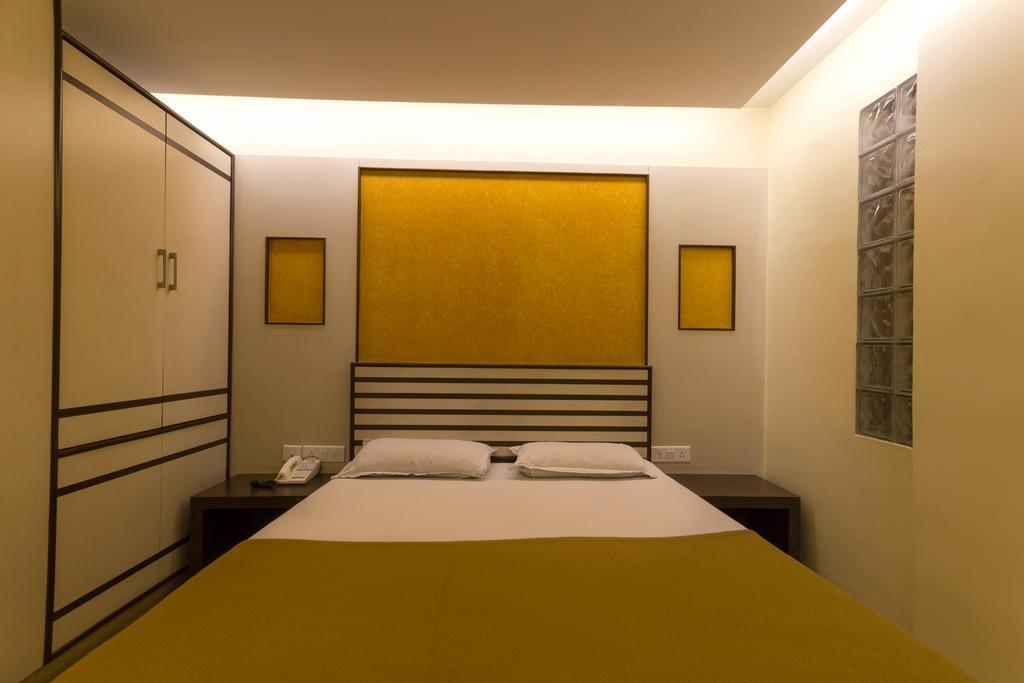 Sandhya Residency Bangalore Room photo